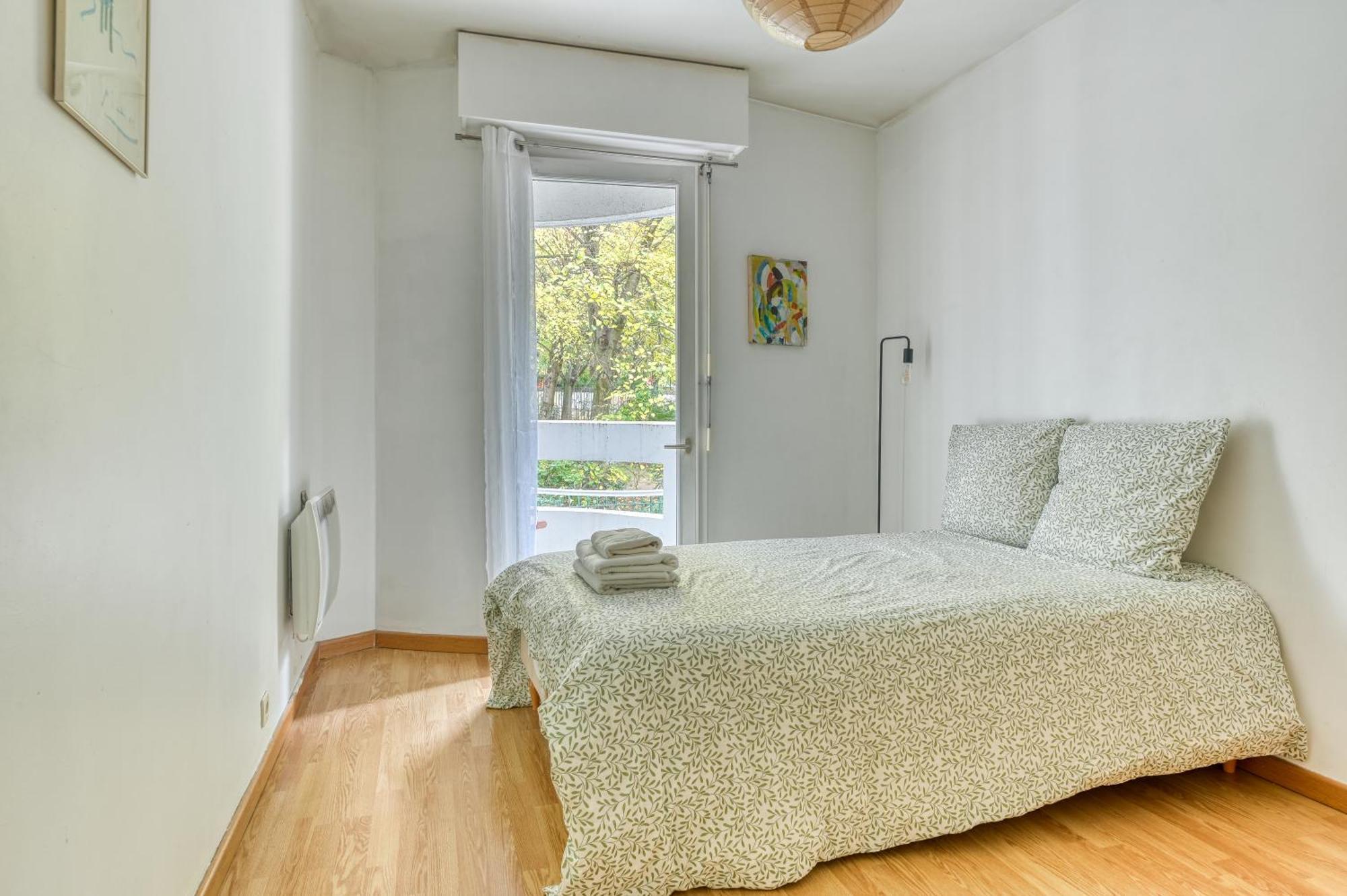 3 Bedroom Apartment With Balconies Paris Exterior photo